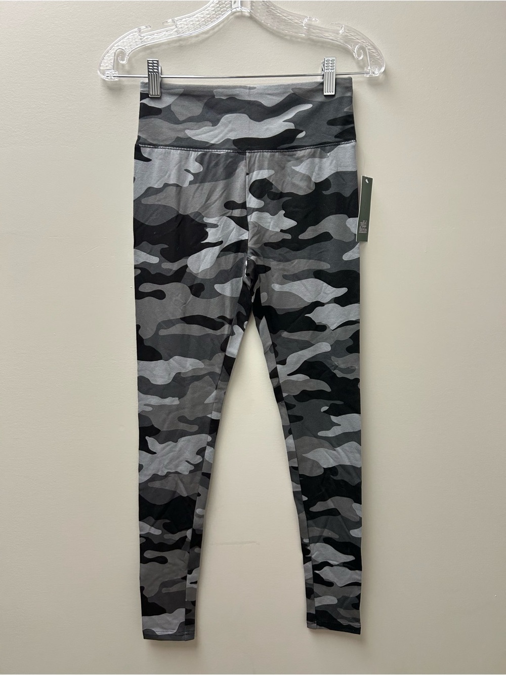 Wild Fable Women’s Grey & Black Camouflage Leggings